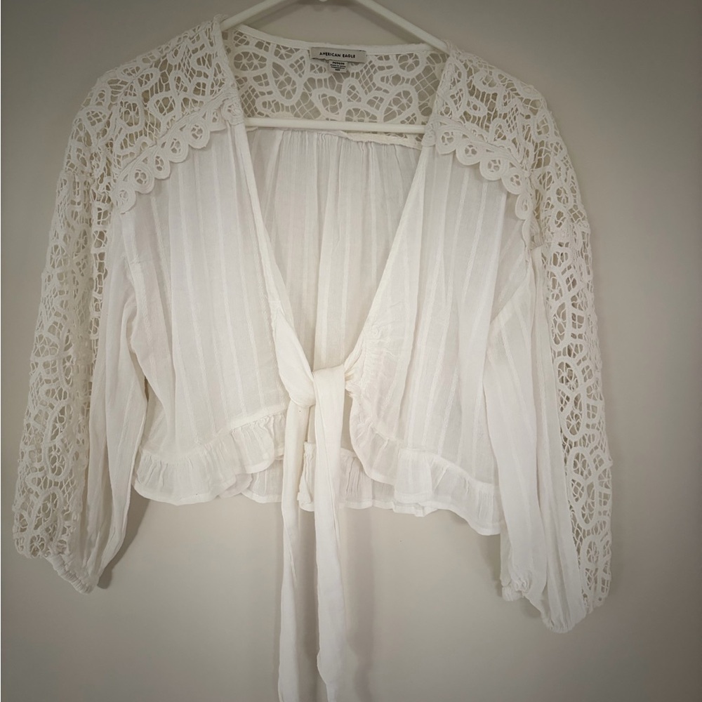 American Eagle White Lace Top